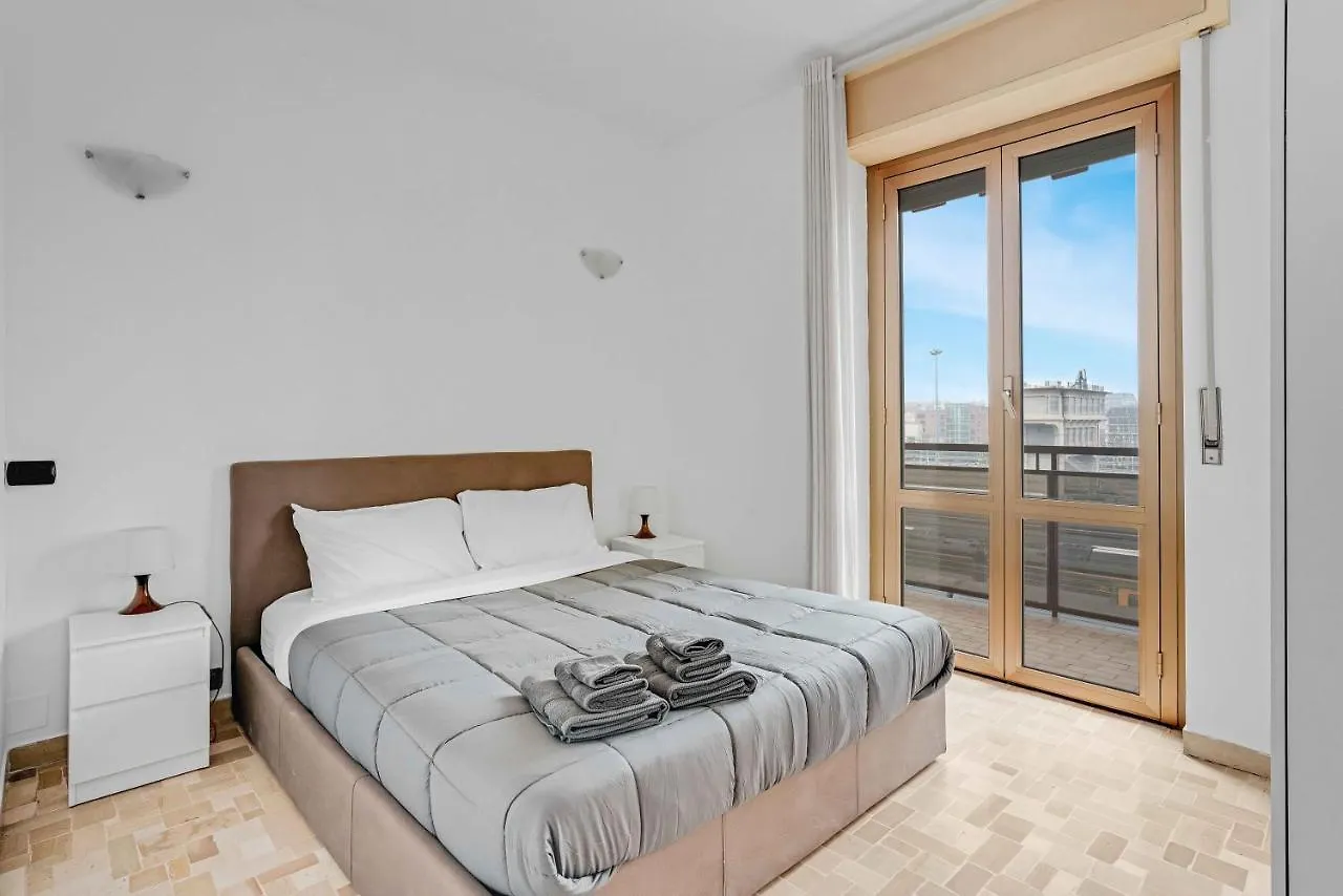 Cav9 - Large Apartment With Panoramic View - contacts